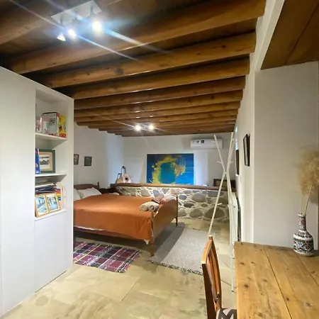 The Family Nest - Traditional Serenity * Nicosia