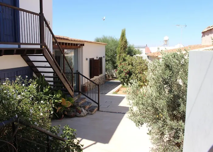 The Family Nest - Traditional Serenity 빌라 니코시아